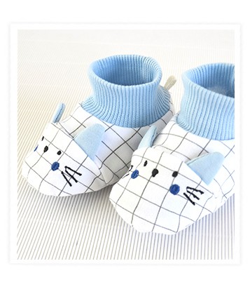 CHAUSSONS BEBE GARCON EN MOLLETON 0/6 MOIS Sucre Orge